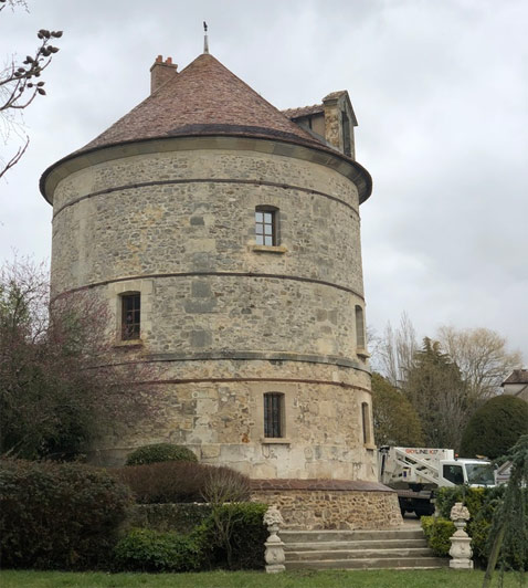 Couvreur, charpentier, zingueur et façadier à Versailles dans les Yvelines (78)